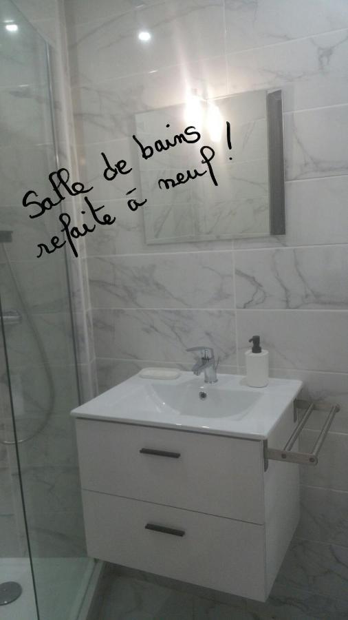 Rond Point Studio Cosy Et Central Avec Balcon Saint-Etienne  Buitenkant foto